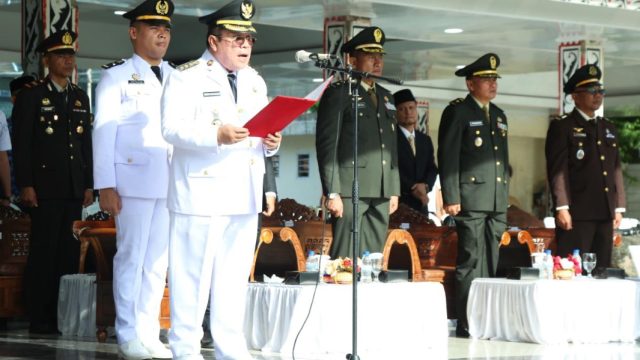 Wali Kota Pematangsianțar Wesly Silalahi SH MKn Inspektur Upacara Hari Lahir Pancasila di Lapangan Adam Malik