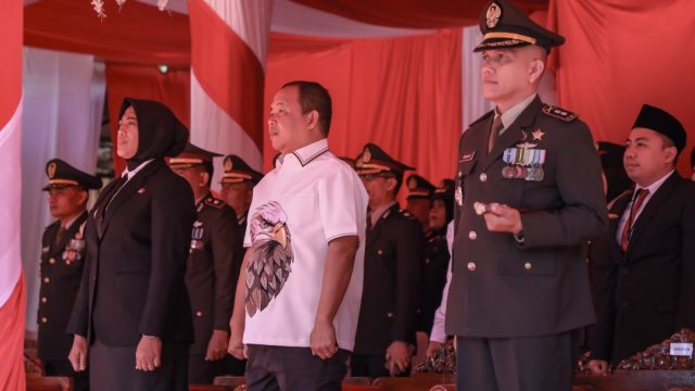 Wakil Wali Kota Pematangsianțar Herlina ikuti Upacara Sambut Hari Bhayangkara Ke-80 di Mapolresta Siantar